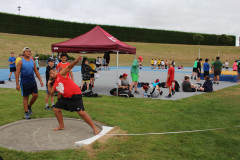 Kakala at the shot put